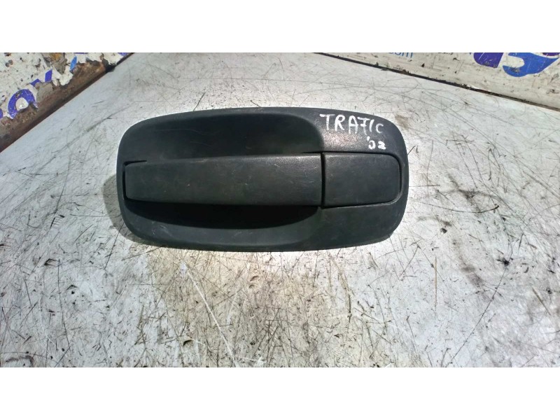 Recambio de maneta delantera derecha para renault trafic combi (ab 4.01) 1.9 diesel referencia OEM IAM 8200170625  