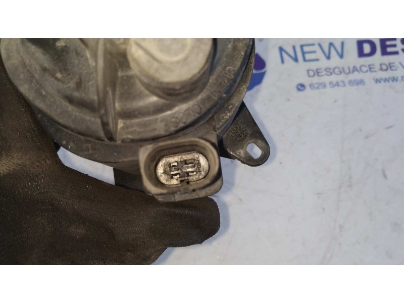 Recambio de faro antiniebla derecho para audi allroad quattro (4b5) 2.5 v6 24v tdi referencia OEM IAM 4Z7941700  