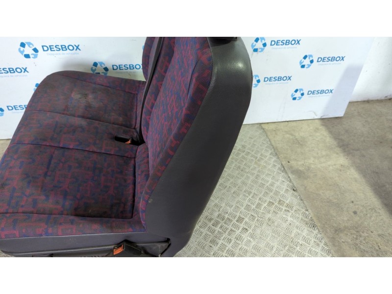 Recambio de asiento delantero derecho para mercedes-benz vito (w638) caja cerrada 110 d  (638.074) referencia OEM IAM   