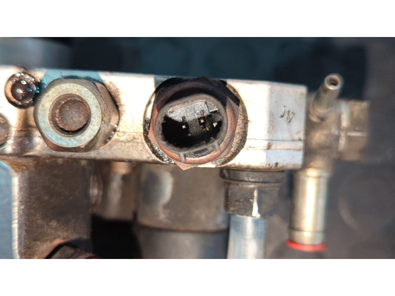Recambio de bomba inyeccion para mitsubishi colt berlina 5 (z30a) 1.5 di-d instyle (d) referencia OEM IAM A6400700701  