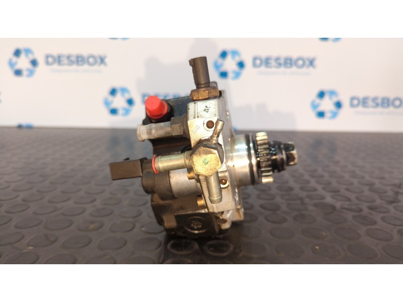 Recambio de bomba inyeccion para mitsubishi colt berlina 5 (z30a) 1.5 di-d instyle (d) referencia OEM IAM A6400700701  