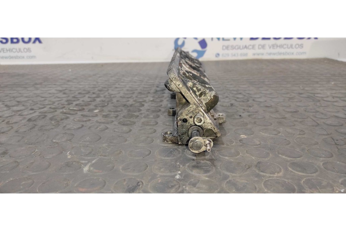 Recambio de colector admision para mercedes-benz clase g (w463) todo terreno (station) 4.0 cdi 32v cat referencia OEM IAM A62809