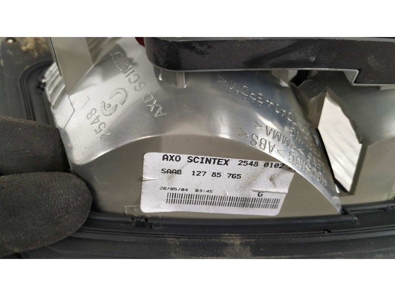 Recambio de piloto porton izquierdo para saab 9-3 berlina 2.0 t sek referencia OEM IAM 25480102  