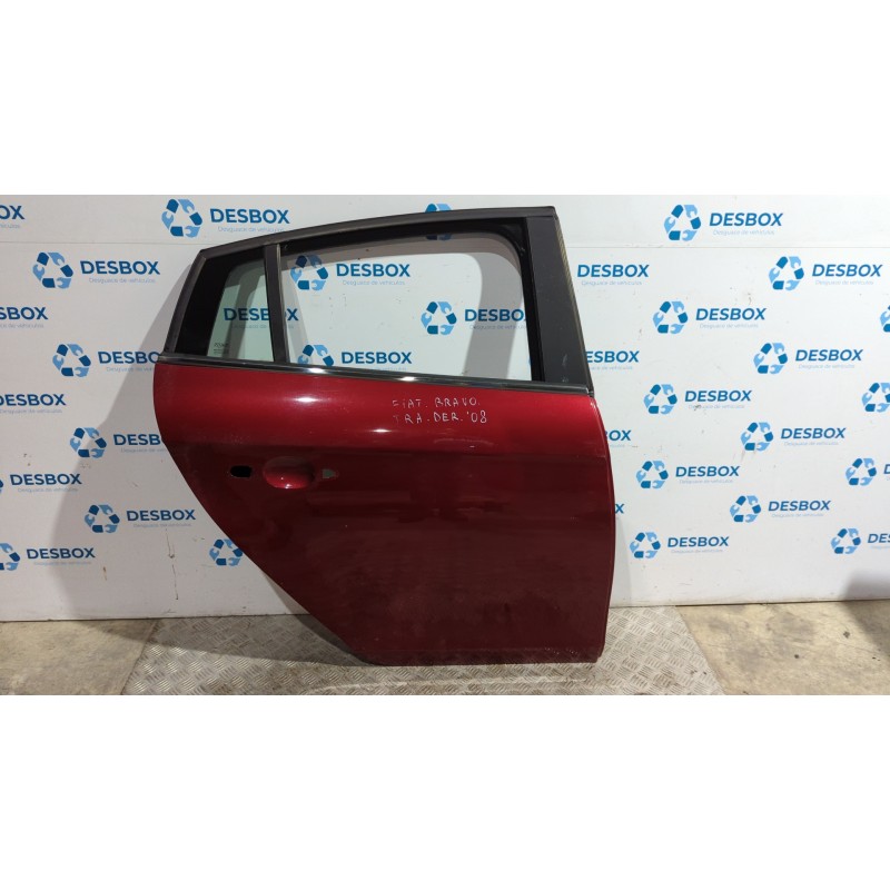 Recambio de puerta trasera derecha para fiat bravo (198) referencia OEM IAM   