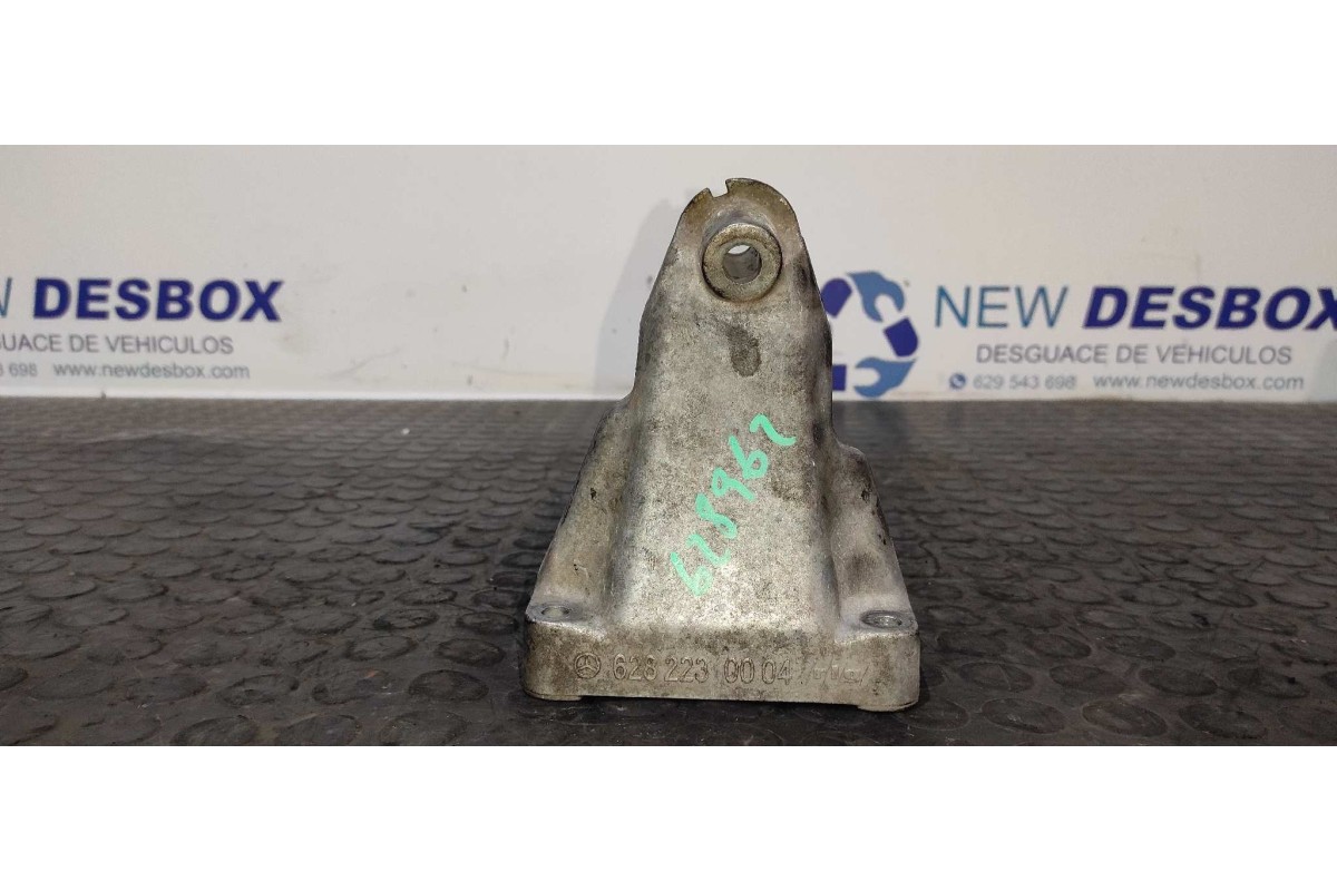 Recambio de soporte motor para mercedes-benz clase g (w463) todo terreno (station) 4.0 cdi 32v cat referencia OEM IAM 6282230004