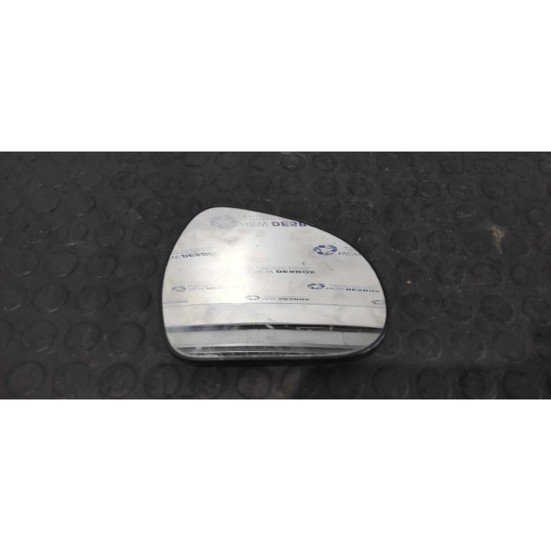 Recambio de cristal retrovisor derecho para peugeot 207 confort referencia OEM IAM 232634034  