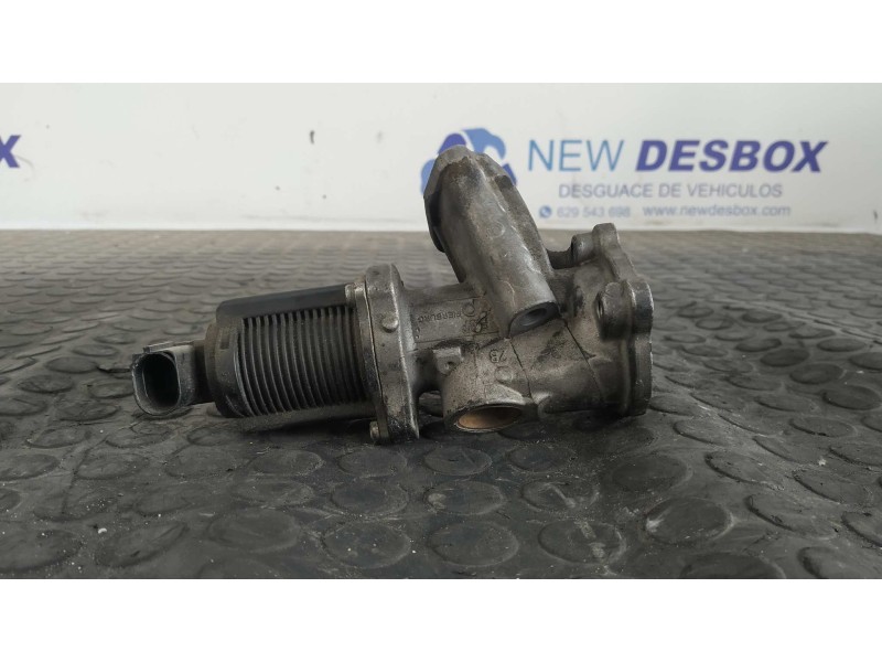 Recambio de valvula egr para opel corsa d 1.3 16v cdti referencia OEM IAM 55201144  