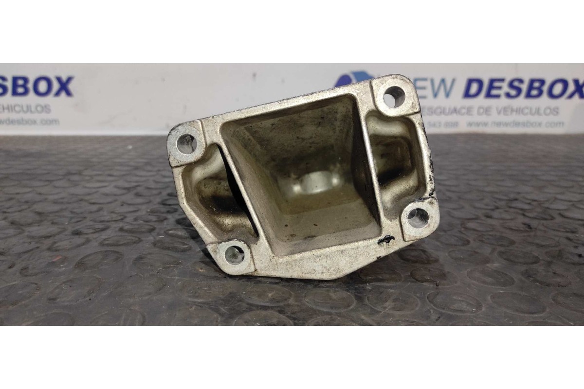 Recambio de soporte motor para mercedes-benz clase g (w463) todo terreno (station) 4.0 cdi 32v cat referencia OEM IAM 6282230004