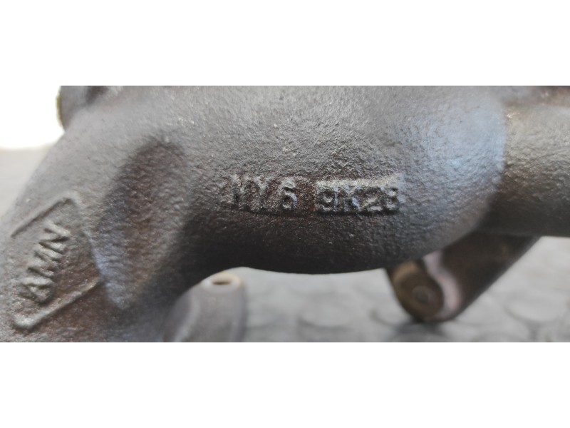 Recambio de colector escape para opel movano b kasten/combi hka l2h2 3,3t doka referencia OEM IAM AMNNY69K28  