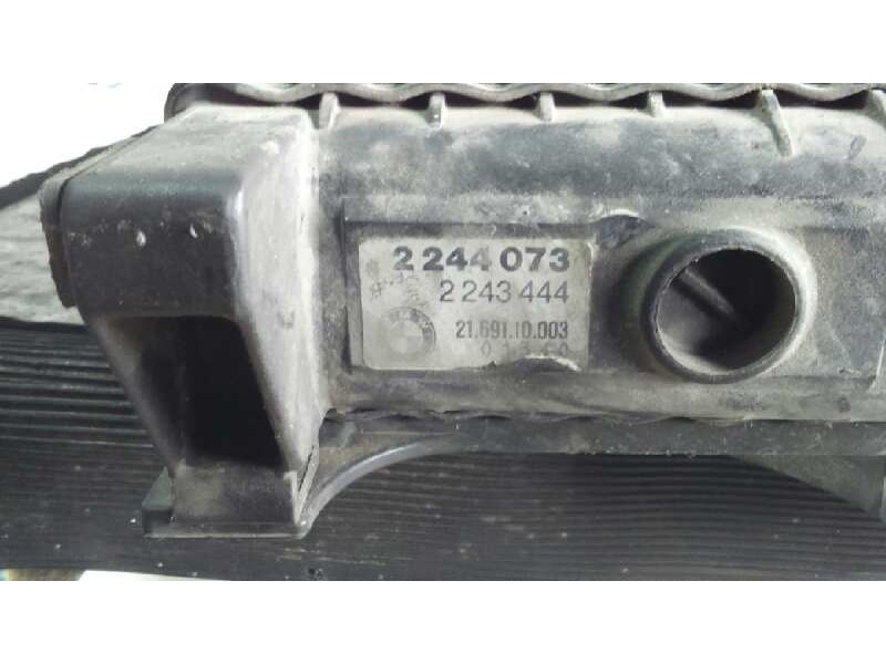 Recambio de radiador agua para bmw serie 3 berlina (e36) 2.5 turbodiesel cat referencia OEM IAM 2244073  