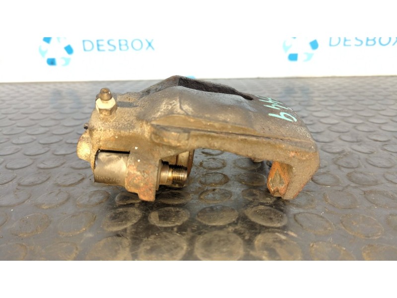 Recambio de pinza de freno delantera derecha para volkswagen caddy ka/kb (2k) kombi referencia OEM IAM CN882  