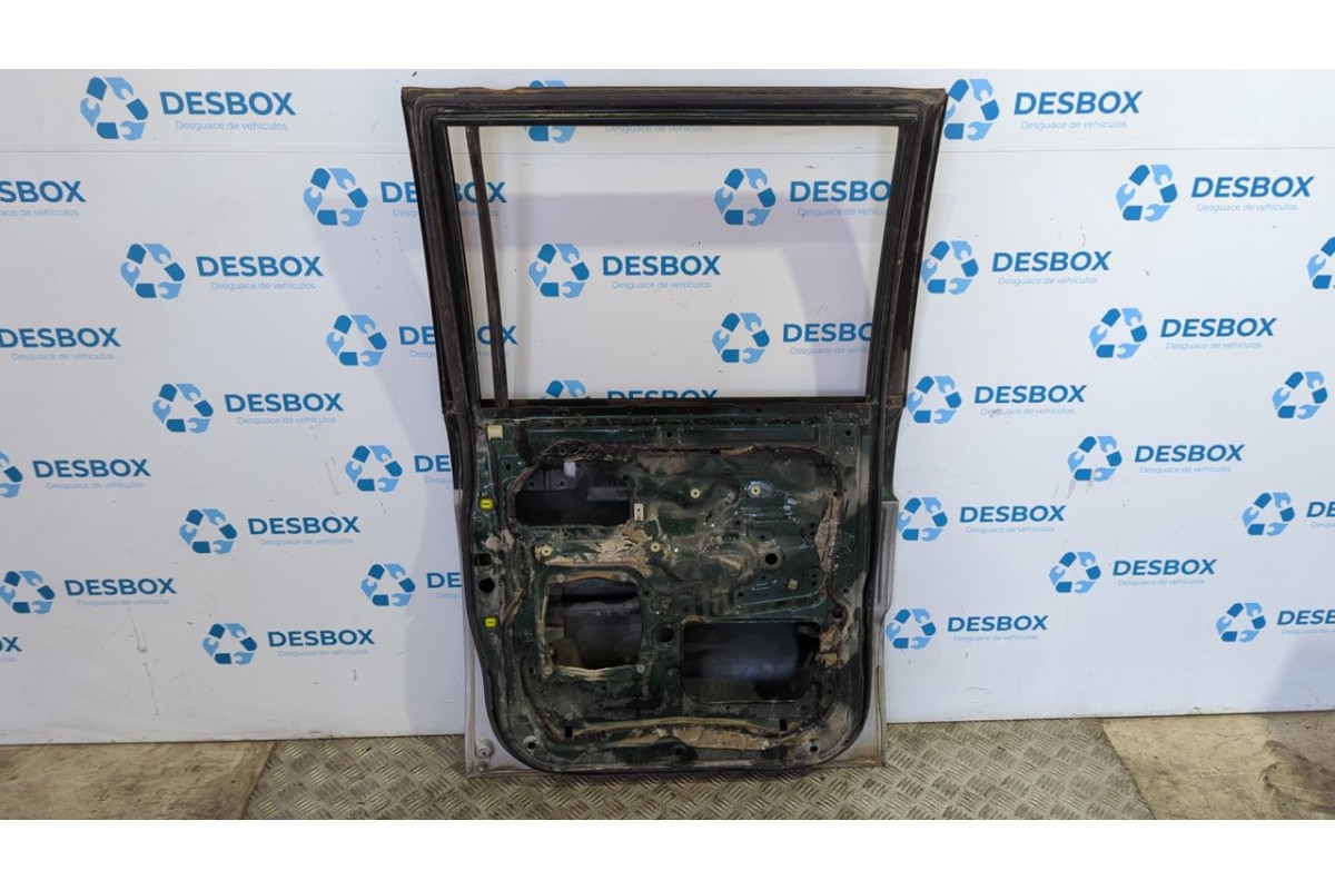 Recambio de puerta trasera izquierda para mitsubishi l 200 (k6/7) 2500 td magnum sport (4-ptas.) referencia OEM IAM   