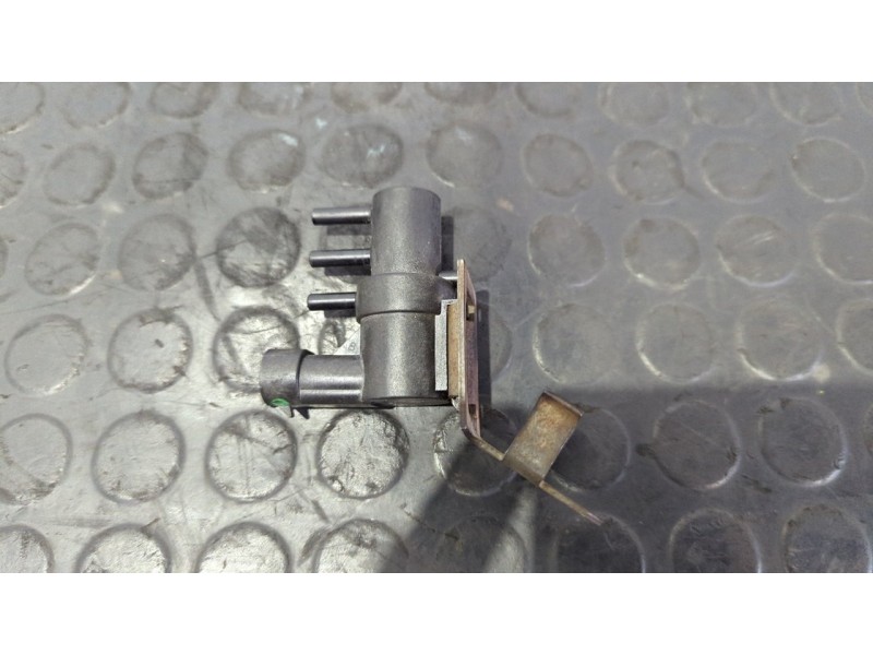 Recambio de valvula aire adicional para jeep gr.cherokee (zj)/(z) 5.2 v8 cat referencia OEM IAM 53009284  