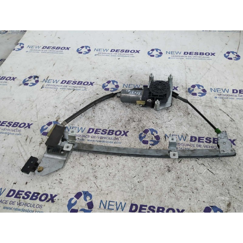 Recambio de elevalunas delantero izquierdo para nissan primera berlina (p11) 2.0 turbodiesel cat referencia OEM IAM 130821678  