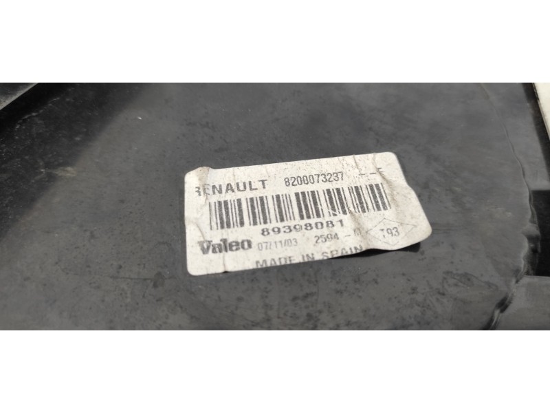Recambio de piloto trasero derecho para renault megane ii berlina 3p confort authentique referencia OEM IAM 8200073237  