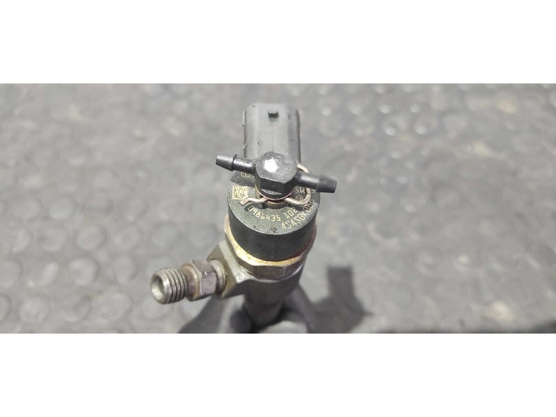Recambio de inyector para opel corsa d 1.3 16v cdti referencia OEM IAM 0986435102  