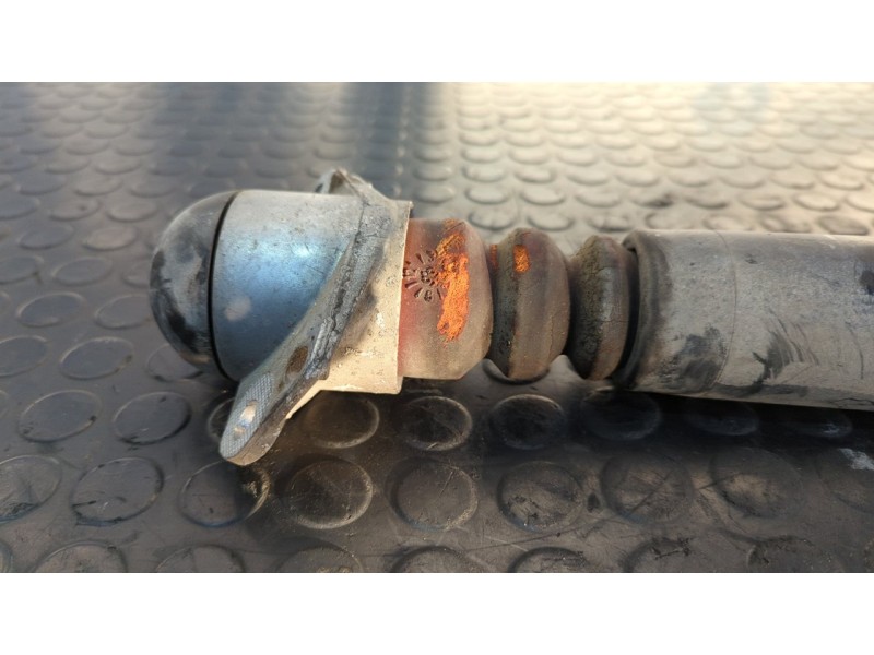 Recambio de juego amortiguadores traseros para volkswagen new beetle (9c1/1c1) 2.0 referencia OEM IAM 1J05120011AC  