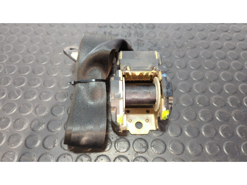 Recambio de cinturon delantero izquierdo para peugeot 106 (s1) referencia OEM IAM 550286900  