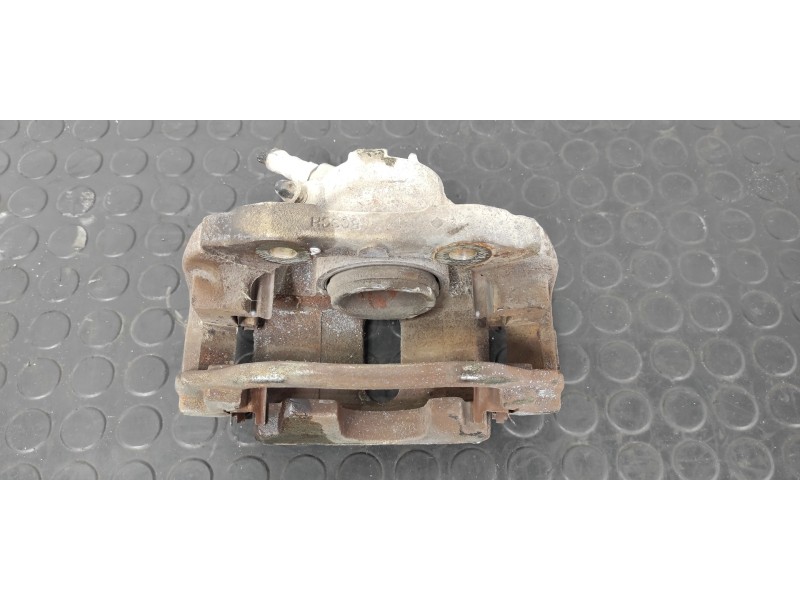Recambio de pinza de freno delantera izquierda para peugeot 206 cc 1.6 16v cat referencia OEM IAM 0204Y01131  