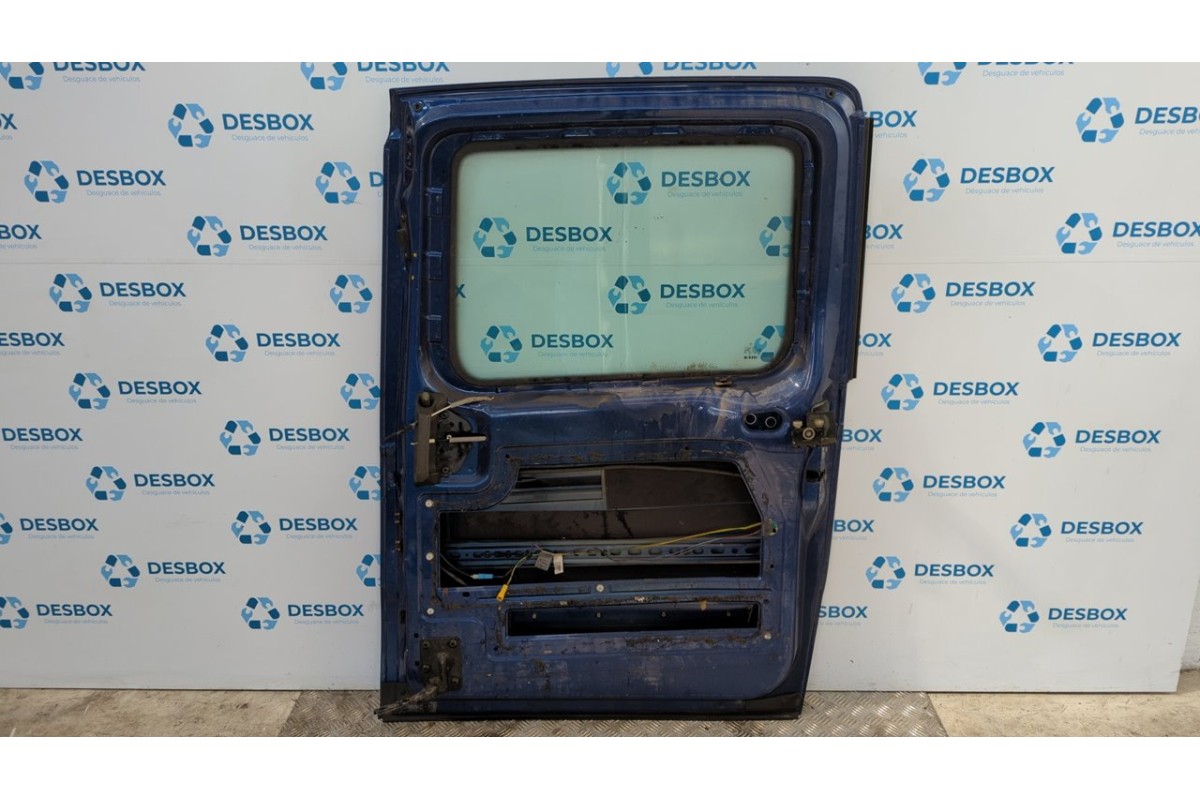 Recambio de puerta lateral corredera derecha para mercedes-benz vaneo (w414) furgoneta compacta cdi (414.700) referencia OEM IAM