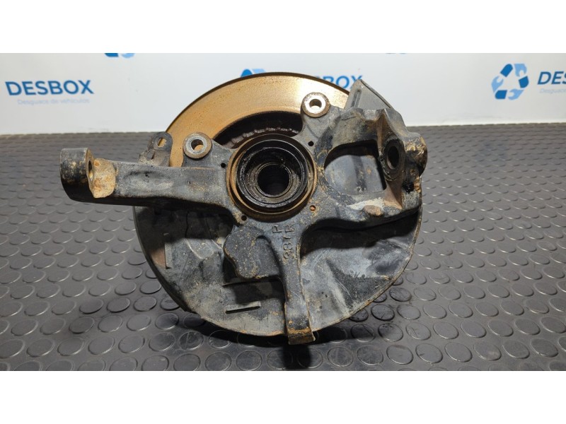 Recambio de mangueta delantera derecha para mitsubishi l 200 (k6/7) 2500 td magnum sport (4-ptas.) referencia OEM IAM 337R  