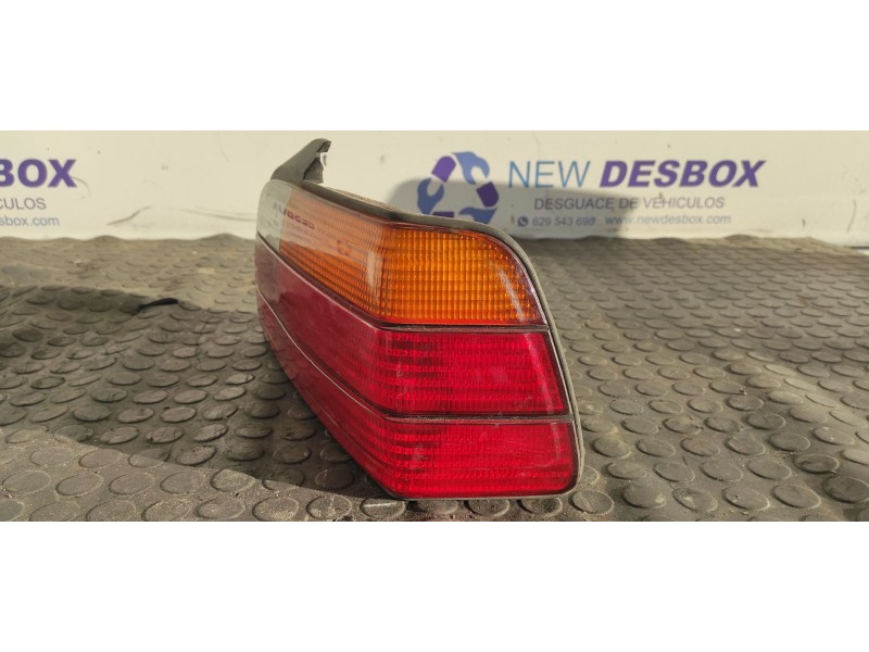 Recambio de piloto trasero derecho para bmw serie 3 coupe (e36) 1.8 16v cat referencia OEM IAM 1393224  