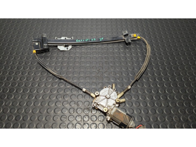 Recambio de elevalunas delantero derecho para volkswagen golf ii (191/193) referencia OEM IAM 05318235  