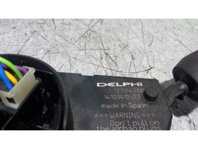 Recambio de mando multifuncion para opel corsa d 1.3 16v cdti referencia OEM IAM 13142283  