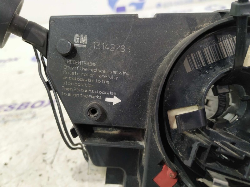 Recambio de mando multifuncion para opel corsa d 1.3 16v cdti referencia OEM IAM 13142283  
