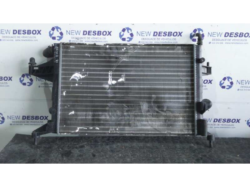 Recambio de radiador agua para opel corsa c 1.4 16v referencia OEM IAM 95513833  
