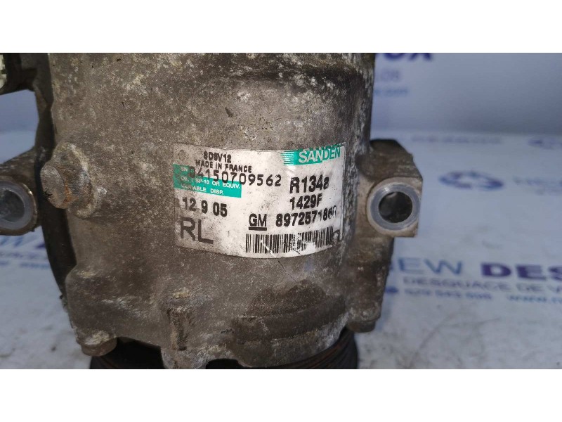 Recambio de compresor aire acondicionado para opel combo (corsa c) arizona referencia OEM IAM 89725711860  