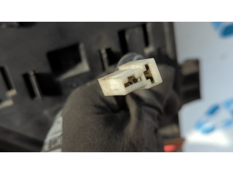 Recambio de electroventilador para mercedes-benz vito (w638) caja cerrada 110 d  (638.074) referencia OEM IAM 6385000993  