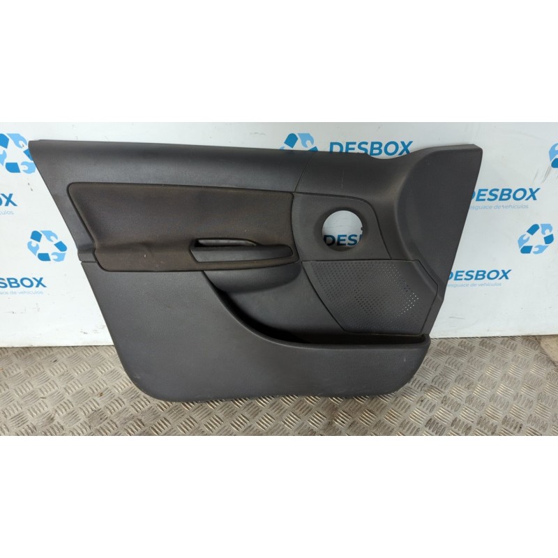 Recambio de guarnecido puerta delantera izquierda para citroen c3 1.4 audace referencia OEM IAM 9653076777  