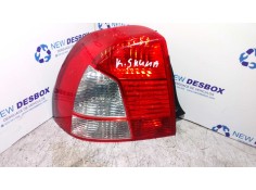 Recambio de piloto trasero izquierdo para kia shuma ii 1.6 cat referencia OEM IAM 51140  