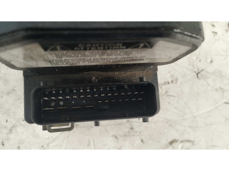 Recambio de abs para toyota corolla (e12) 1.6 linea luna berlina referencia OEM IAM 4451002050  