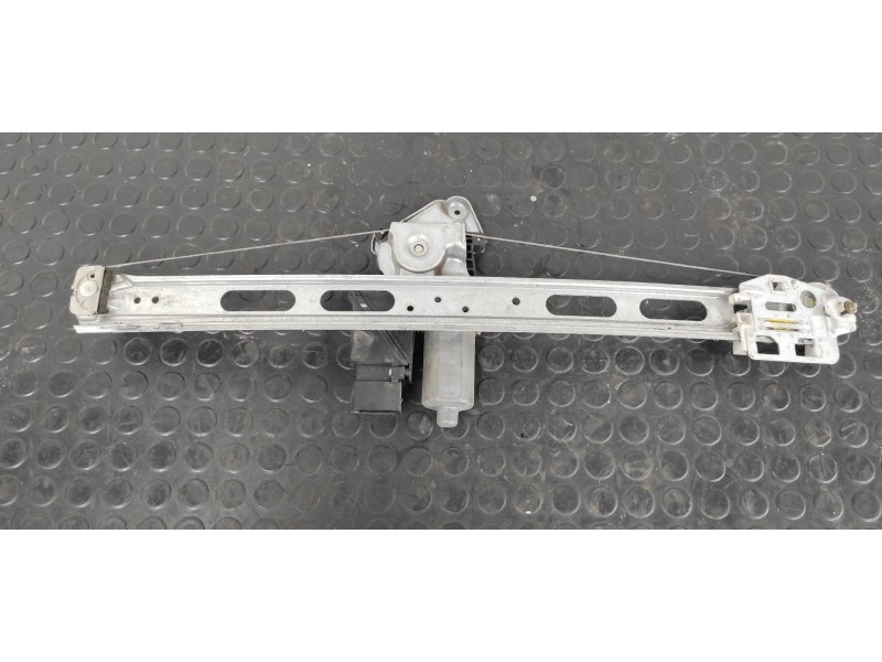 Recambio de elevalunas delantero izquierdo para mercedes-benz clase a (w168) 170 cdi (168.009) referencia OEM IAM 0130821699  