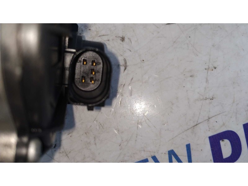 Recambio de valvula egr para opel vivaro furgón/combi (07.2006 =>) 2.0 16v cdti referencia OEM IAM 8200797706D  