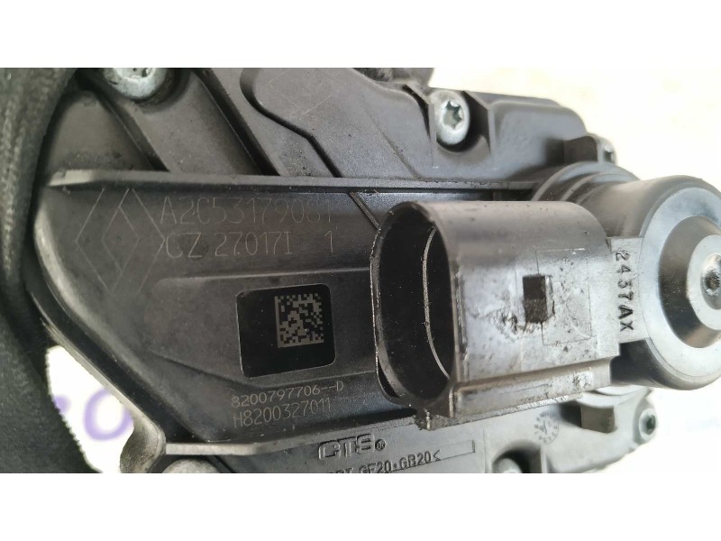 Recambio de valvula egr para opel vivaro furgón/combi (07.2006 =>) 2.0 16v cdti referencia OEM IAM 8200797706D  