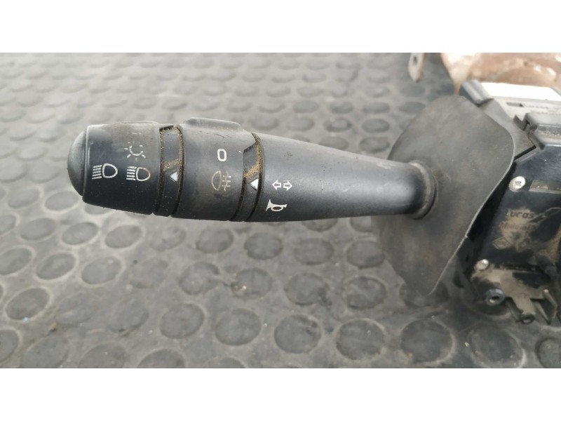 Recambio de columna direccion para opel movano (2004 =>) 1.9 cdti cat (f9q-774 / l40) referencia OEM IAM 7700302072U  
