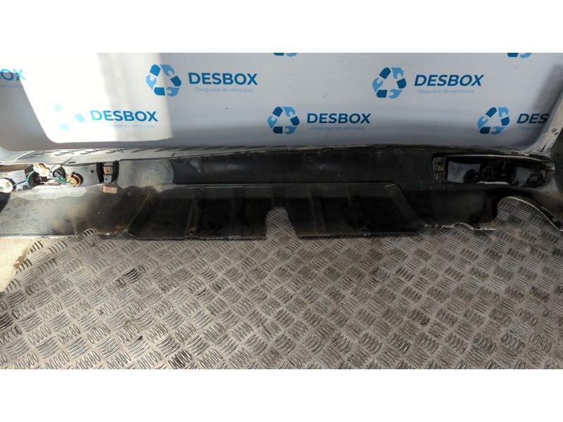Recambio de paragolpes trasero para mitsubishi montero (v80/v90) 3.2 di-d intense (3-ptas.) referencia OEM IAM   