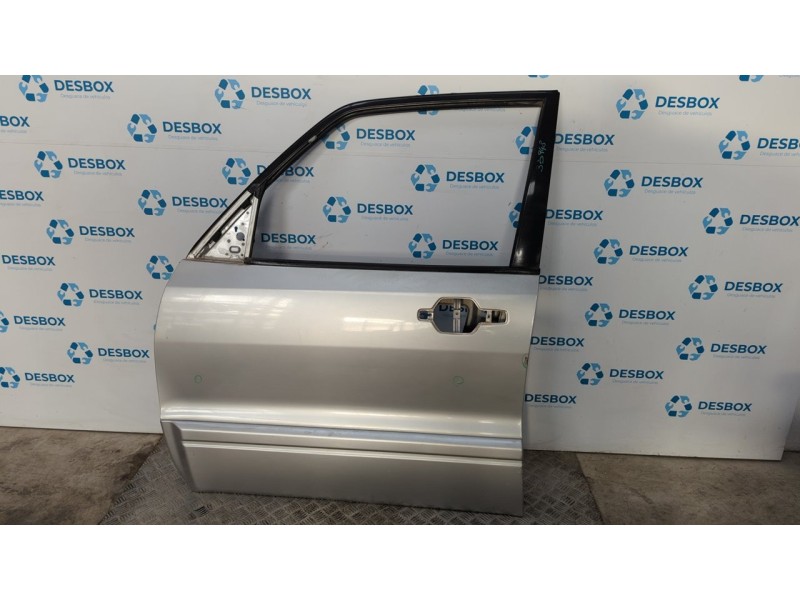 Recambio de puerta delantera izquierda para mitsubishi montero (v80/v90) 3.2 di-d intense (3-ptas.) referencia OEM IAM   