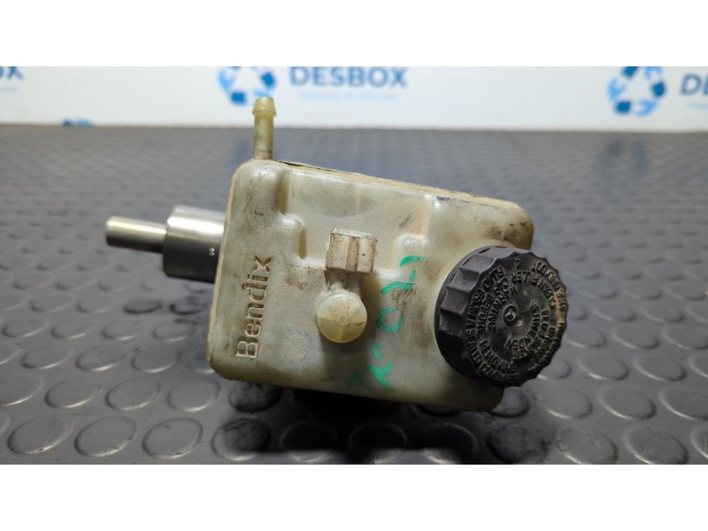 Recambio de bomba freno para mercedes-benz vito (w638) caja cerrada 110 d  (638.074) referencia OEM IAM GIRLING  