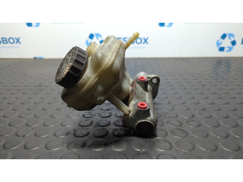 Recambio de bomba freno para mercedes-benz vito (w638) caja cerrada 110 d  (638.074) referencia OEM IAM GIRLING  