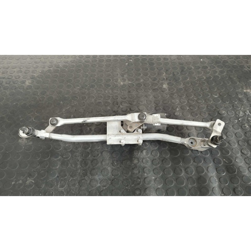 Recambio de motor limpia delantero para bmw serie 1 berlina (e81/e87) referencia OEM IAM 692570601  