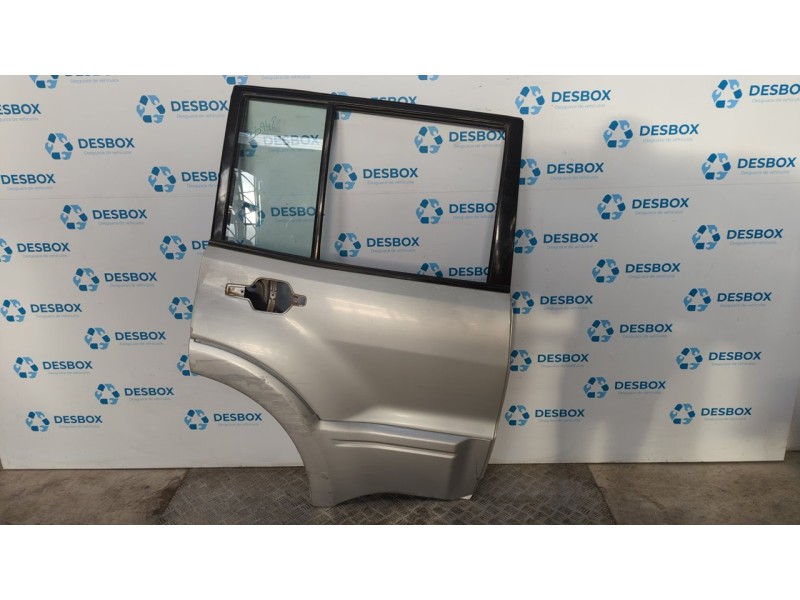 Recambio de puerta trasera derecha para mitsubishi montero (v80/v90) 3.2 di-d intense (3-ptas.) referencia OEM IAM   