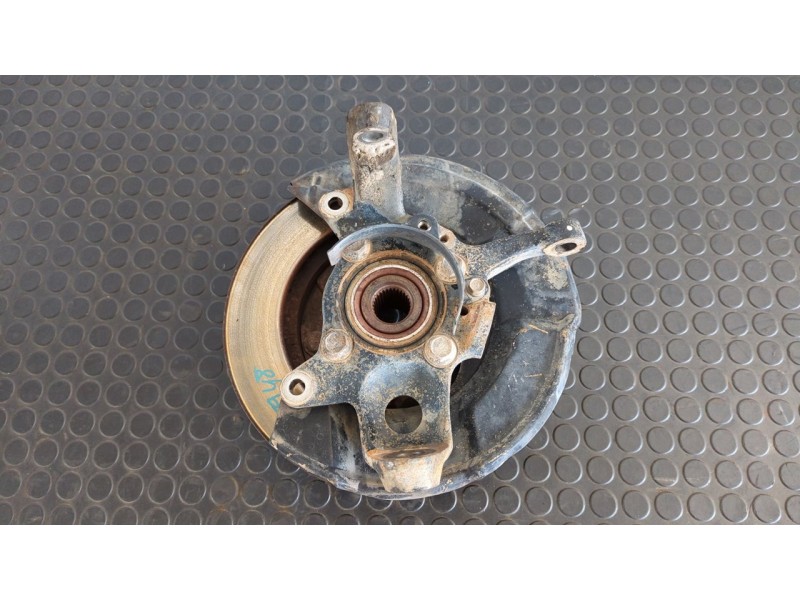 Recambio de mangueta delantera izquierda para mitsubishi montero (v80/v90) 3.2 di-d intense (3-ptas.) referencia OEM IAM L2  