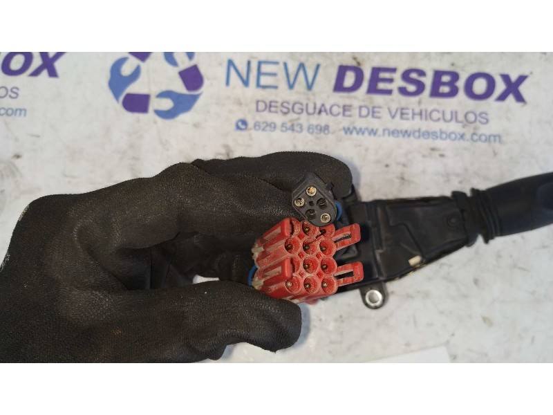 Recambio de mando intermitentes para ford scorpio 2.0 carburador referencia OEM IAM 86GG13B302AA  