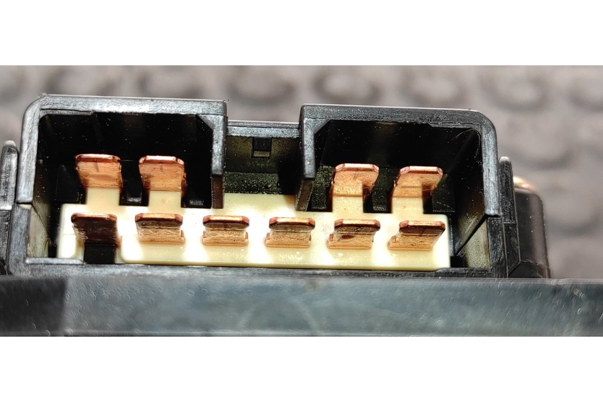 Recambio de mando calefaccion / aire acondicionado para mitsubishi l 200 (k6/7) 2500 td magnum sport (4-ptas.) referencia OEM IA