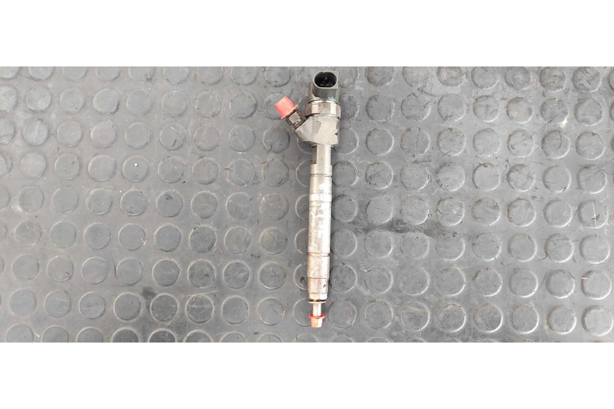 Recambio de inyector para mercedes-benz clase g (w463) todo terreno (station) 4.0 cdi 32v cat referencia OEM IAM A6280700587  