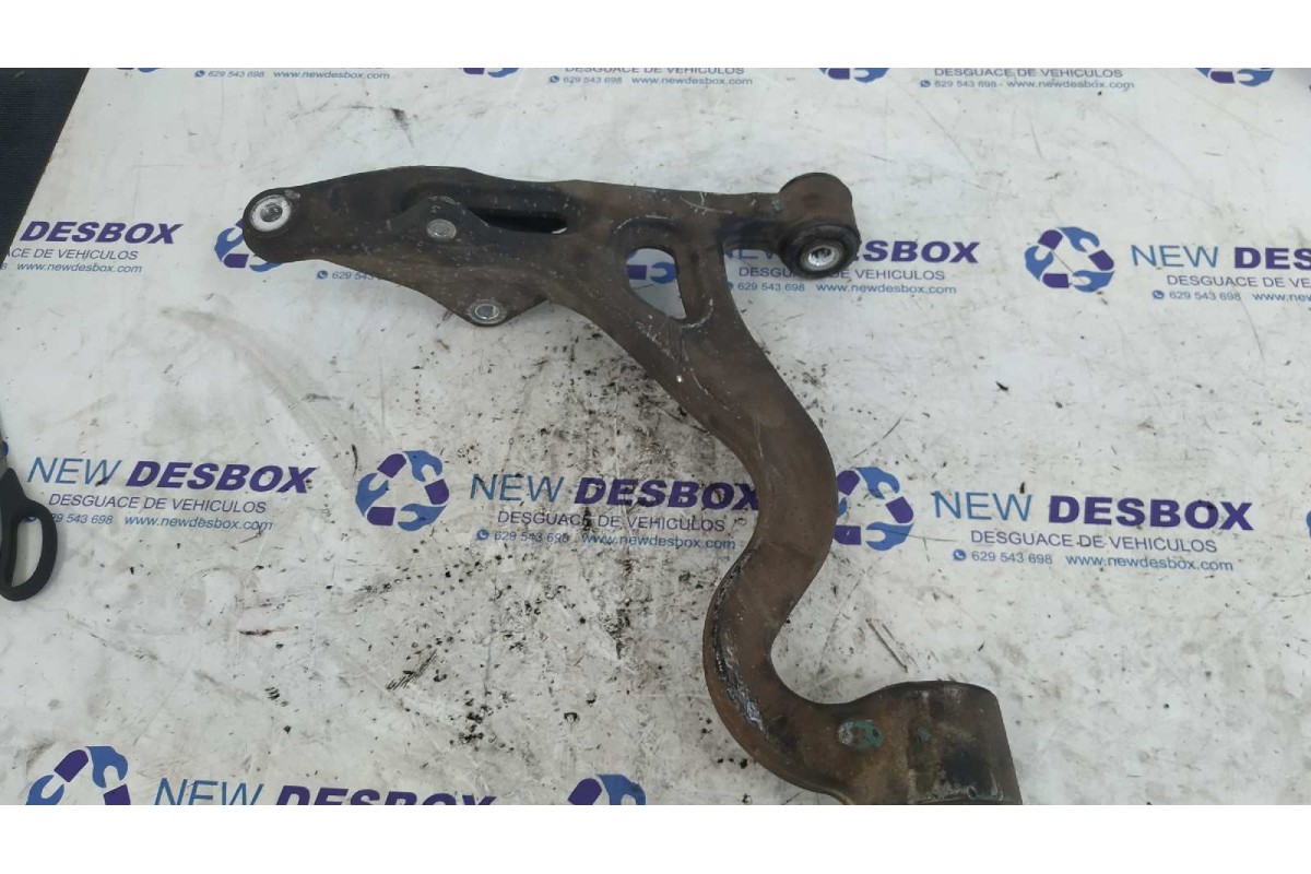 Recambio de brazo izquierdo inferior delantero para jaguar s-type 3.0 v6 classic referencia OEM IAM   
